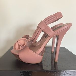 Steve Madden Luxe Women’s Heels Size 7